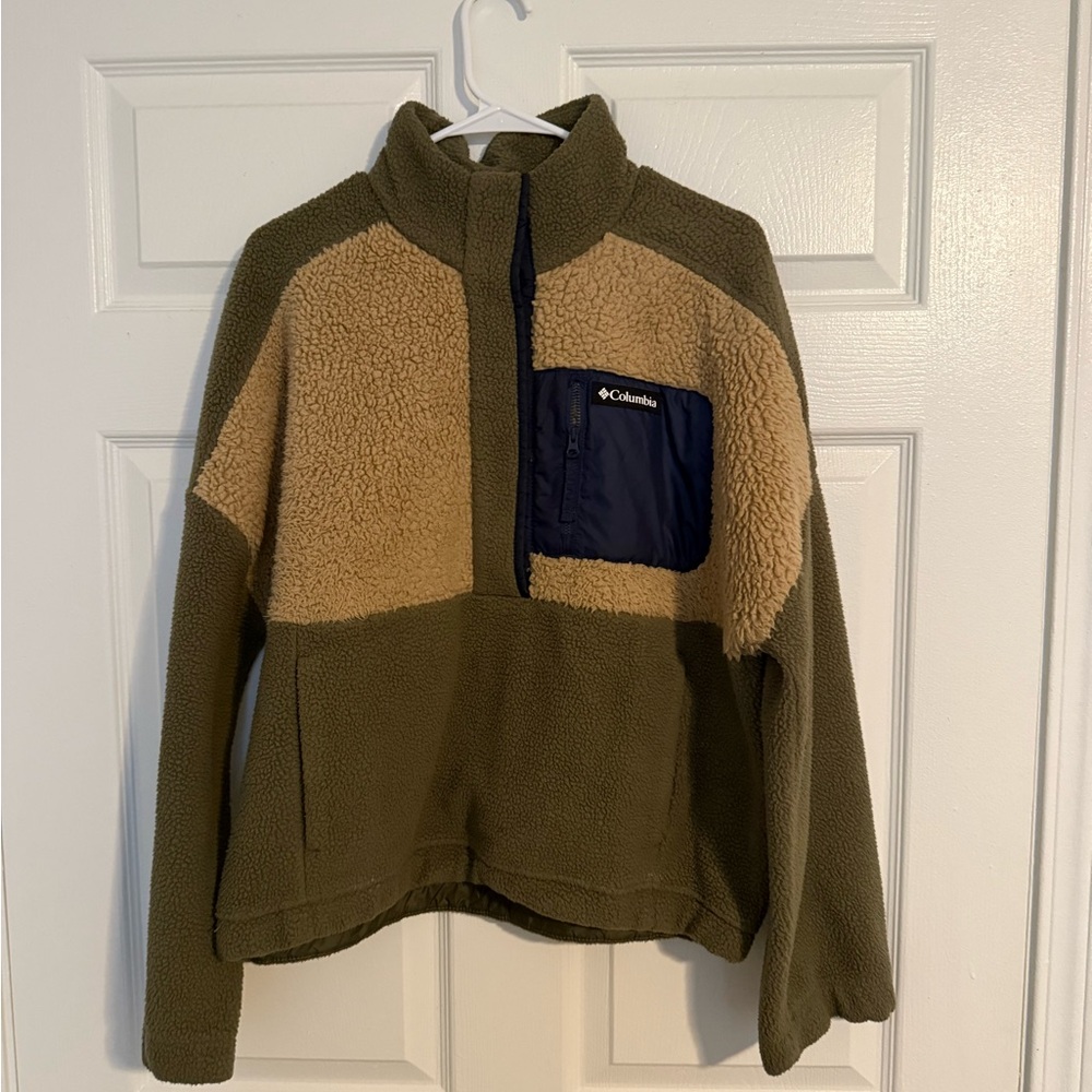 Columbia Green and Beige Fleece Jacket